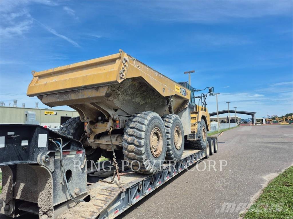 CAT 725TG Articulated Haulers