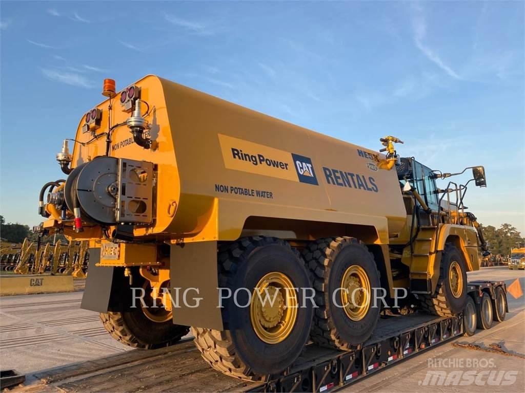 CAT 725WW Tanker trucks