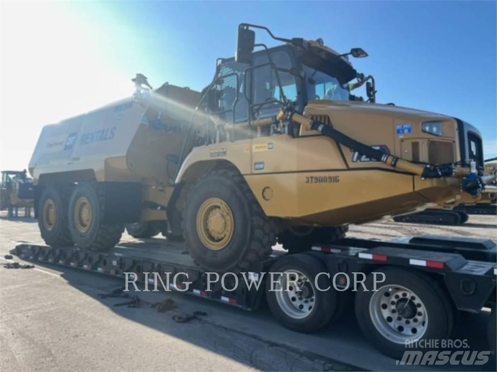 CAT 725WW Tanker trucks