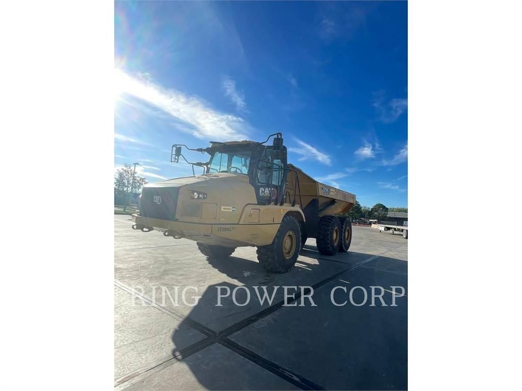 CAT 725WW Tanker trucks
