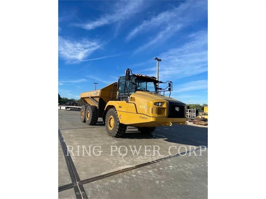 CAT 725WW Tanker trucks