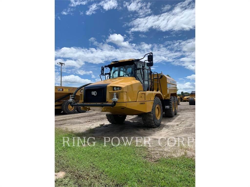 CAT 725WW Tanker trucks