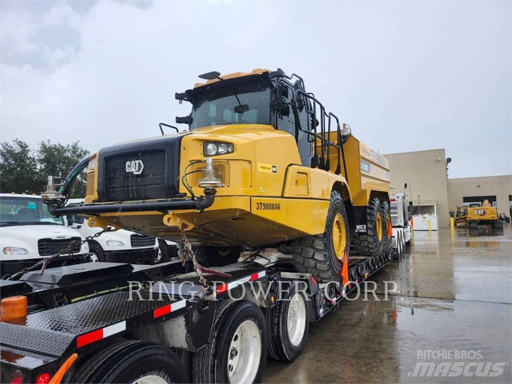 CAT 725WW Tanker trucks
