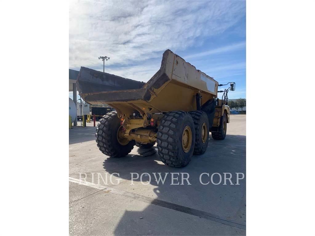 CAT 730 Articulated Haulers