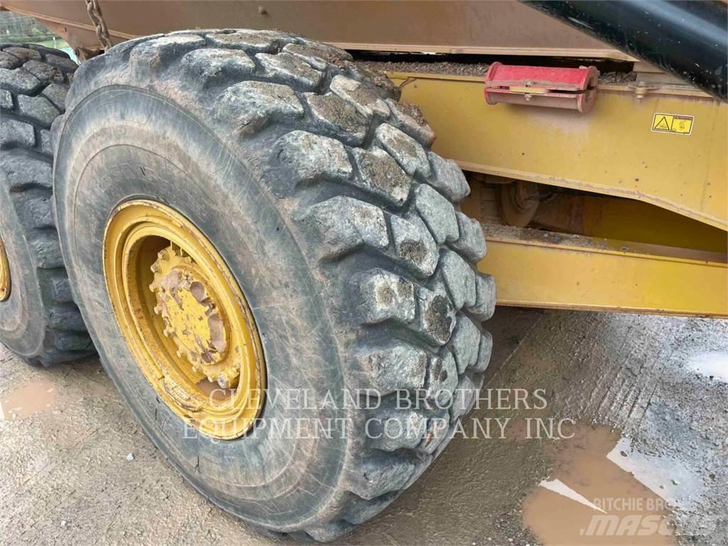 CAT 730-04 Articulated Haulers