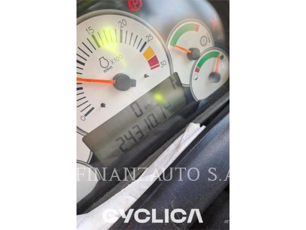 CAT 740 Articulated Haulers