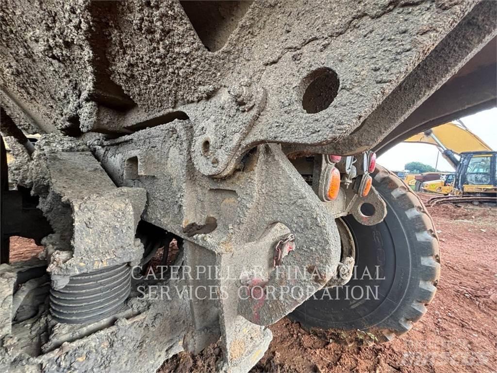 CAT 740-04GC Articulated Haulers