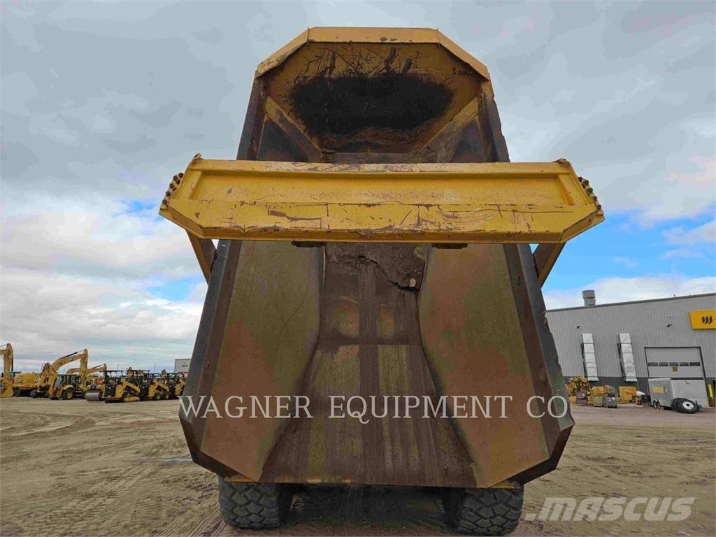 CAT 74004GC Articulated Haulers