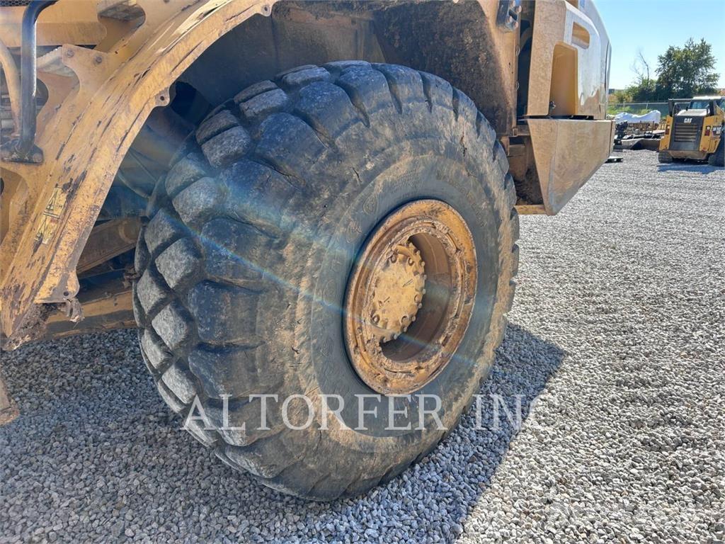 CAT 740B Articulated Haulers