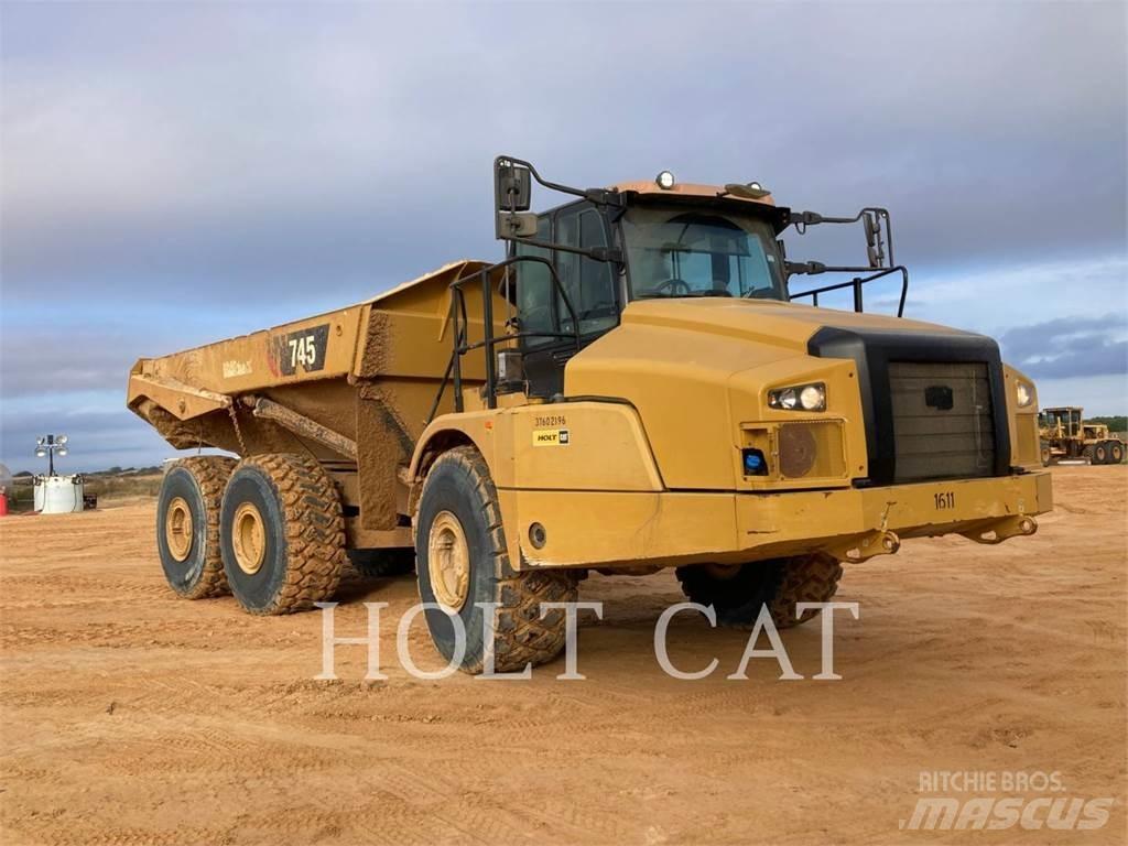 CAT 745-04 Articulated Haulers
