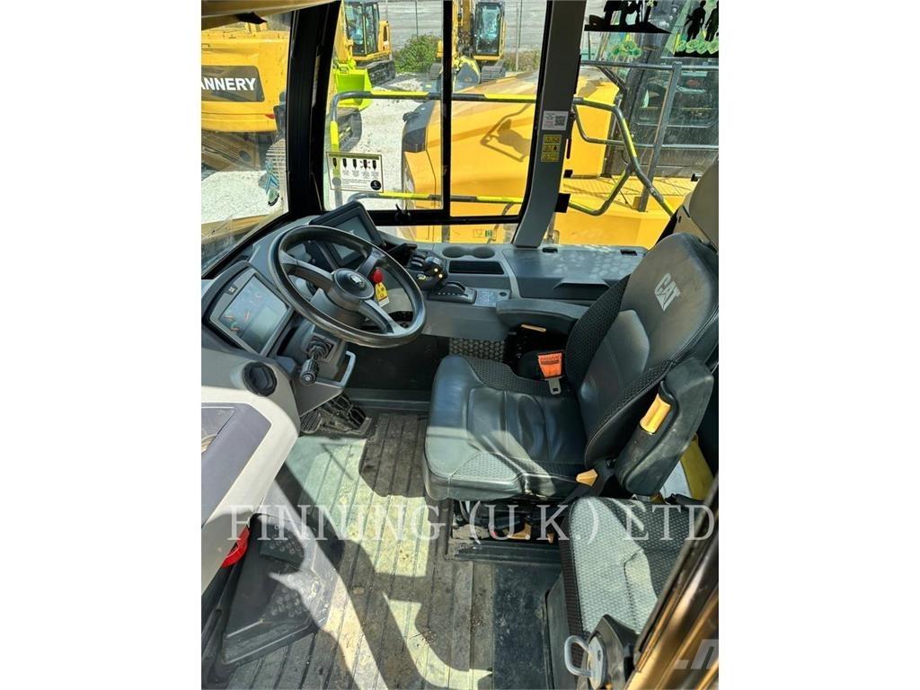 CAT 745-04 Articulated Haulers
