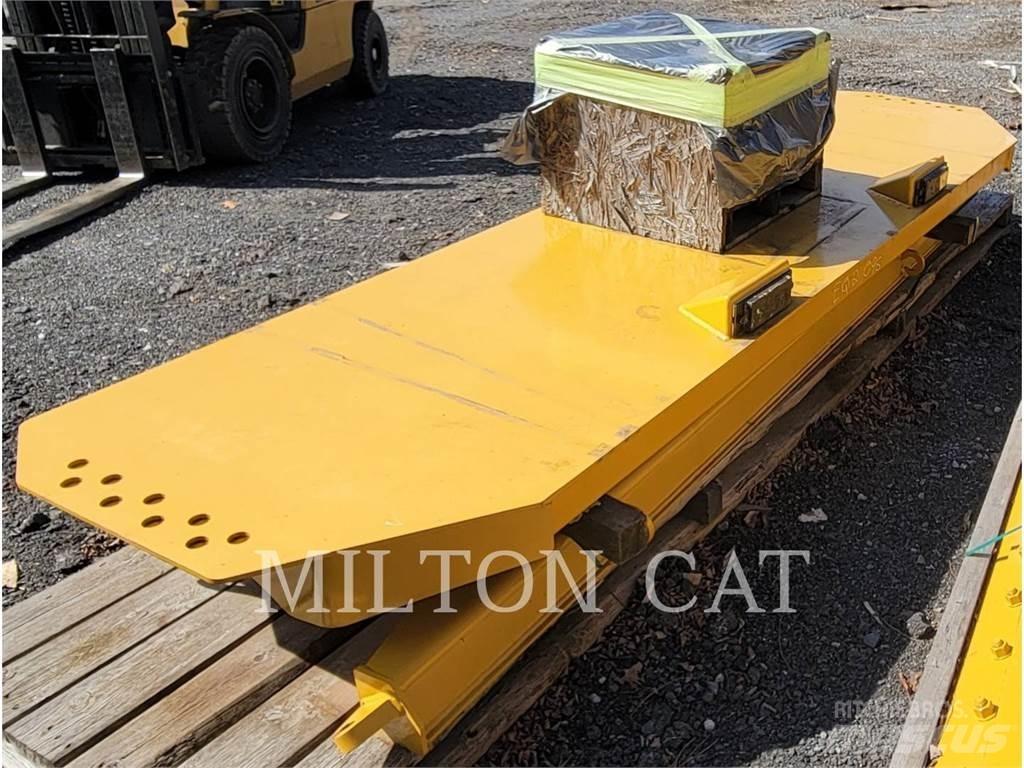 CAT 745 TAILGATE Chassis and suspension