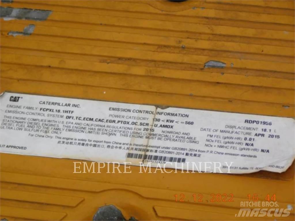 CAT 745C WT Water bowser