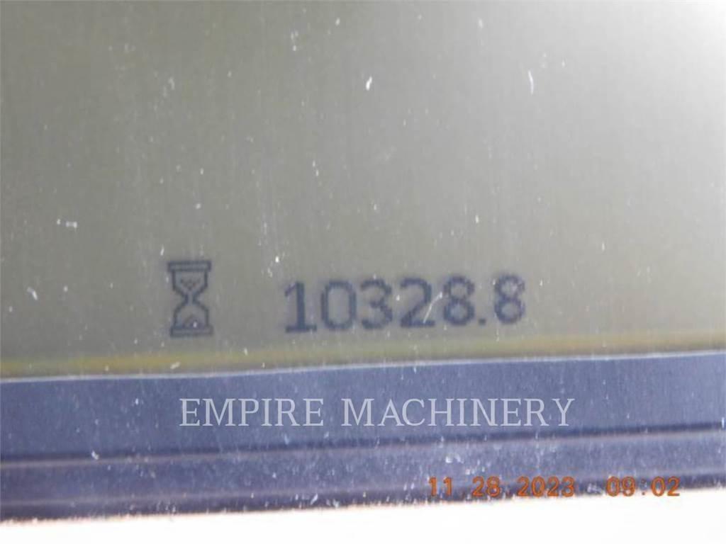CAT 745C WT Water bowser
