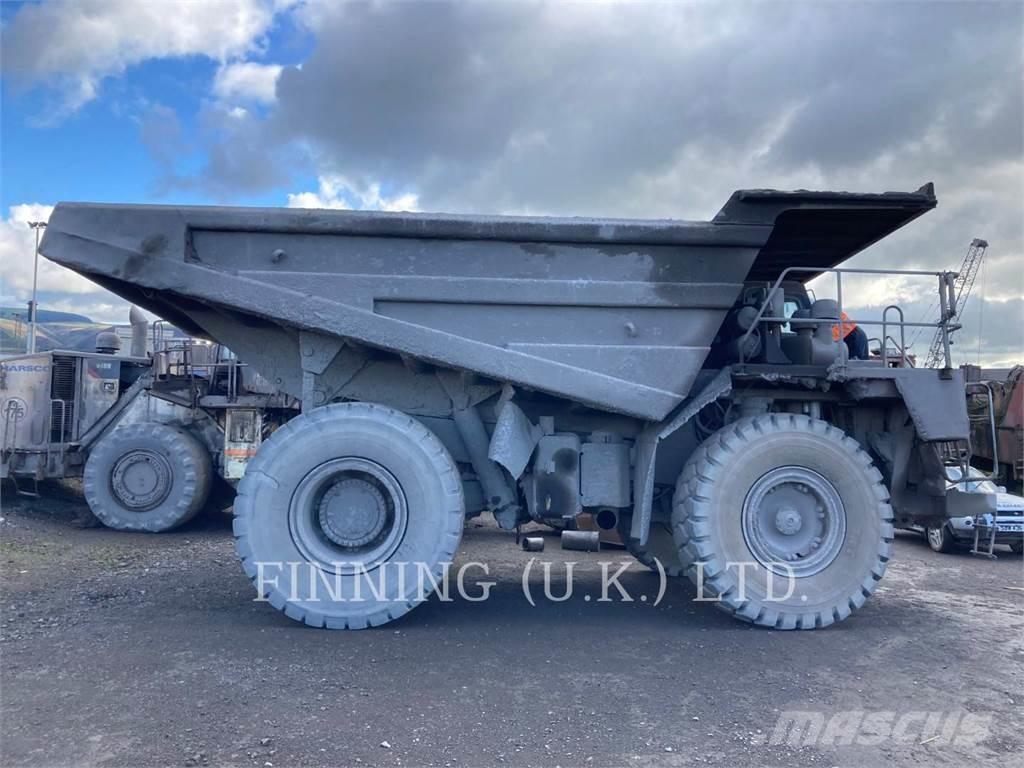 CAT 775D Articulated Haulers