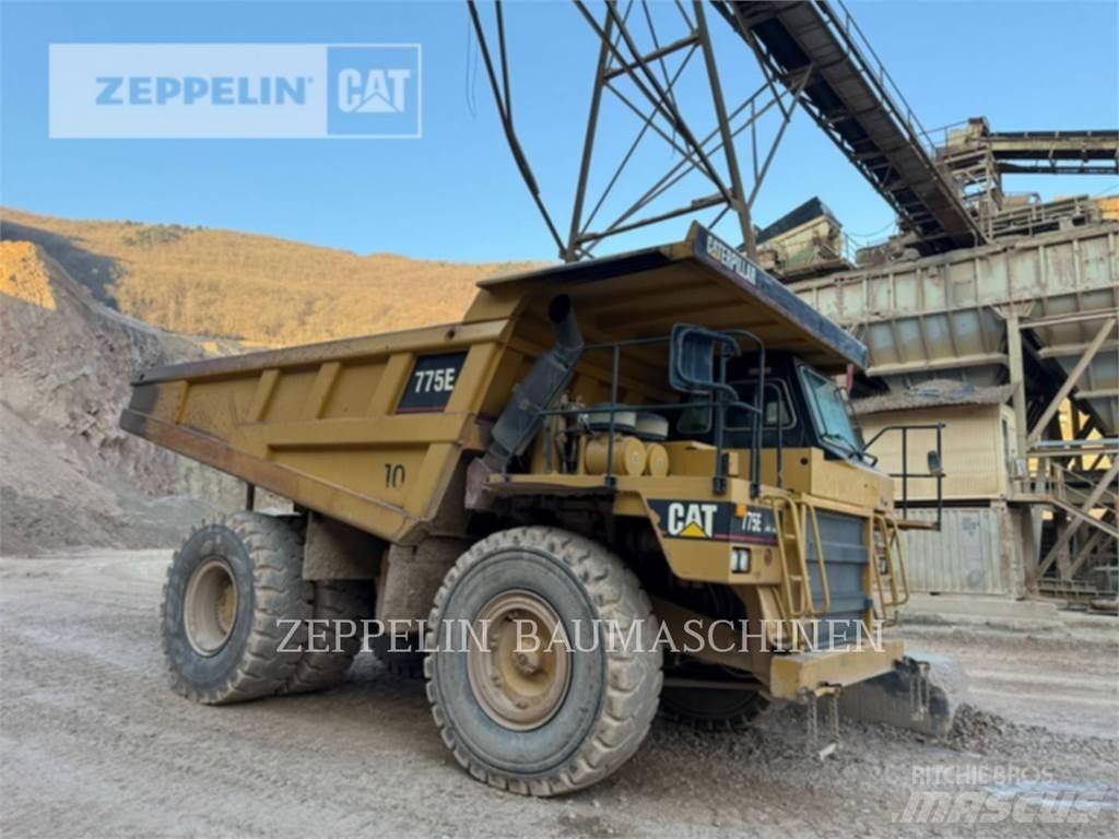 CAT 775E Articulated Haulers