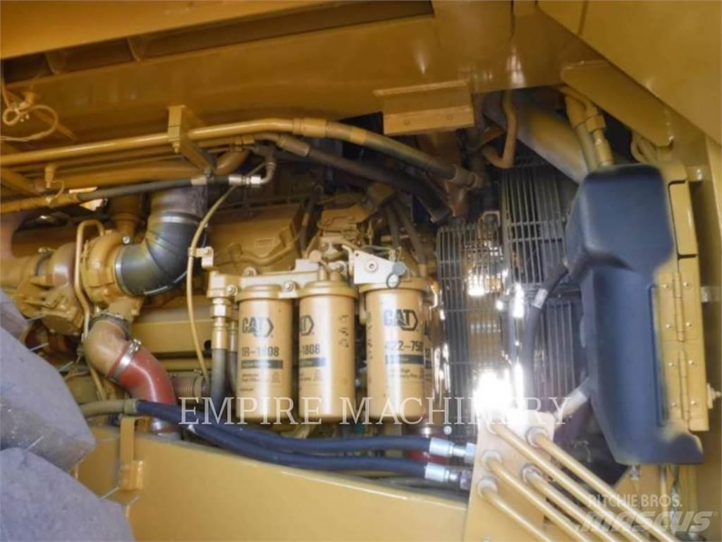 CAT 775G Articulated Haulers