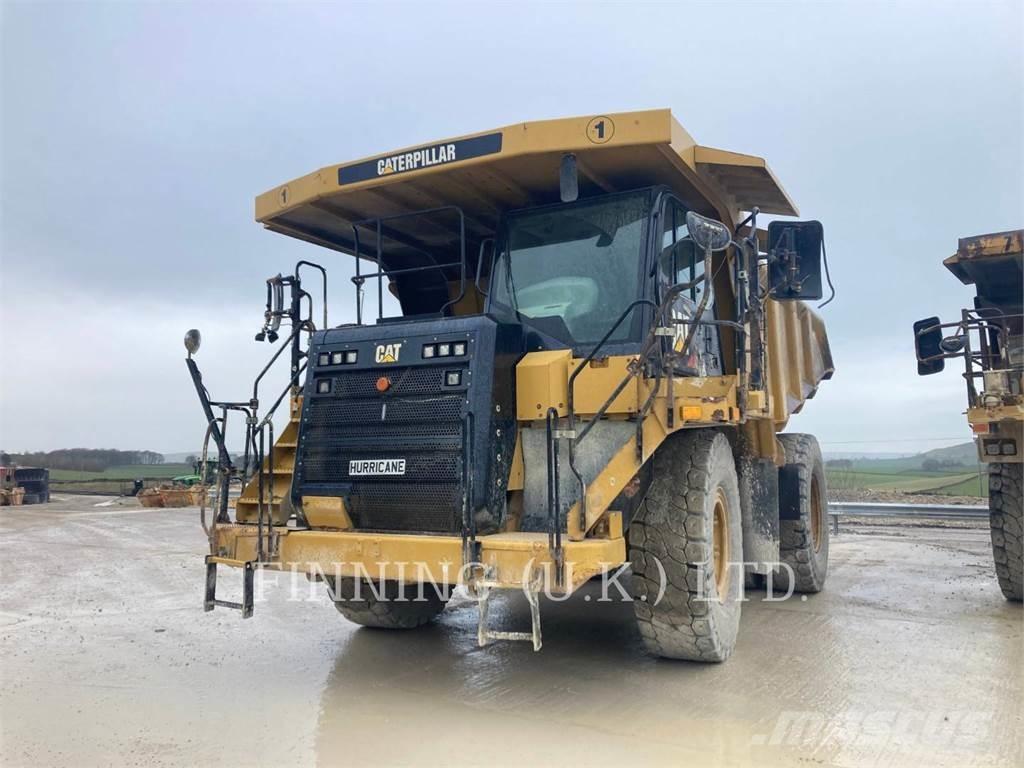 CAT 775G Articulated Haulers