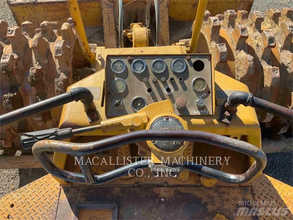 CAT 815 Soil compactors