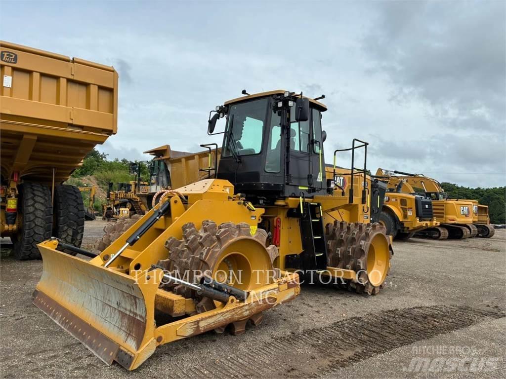 CAT 815 Soil compactors