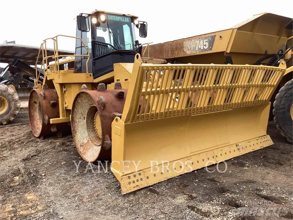 CAT 826H Soil compactors