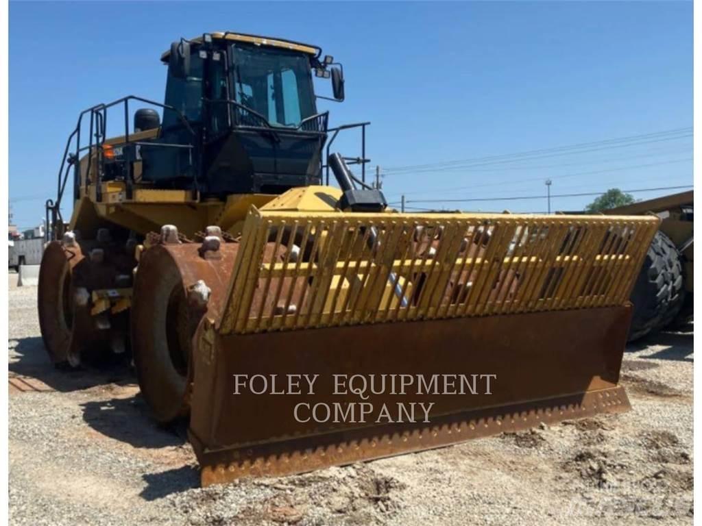 CAT 826K Soil compactors