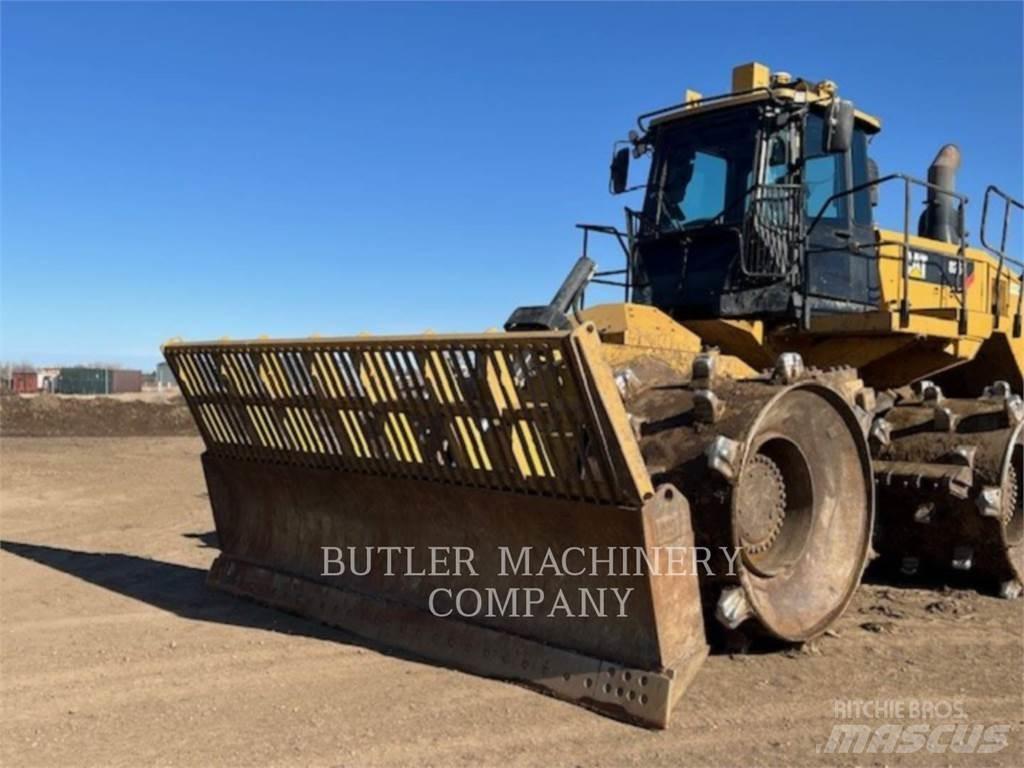 CAT 826K Soil compactors