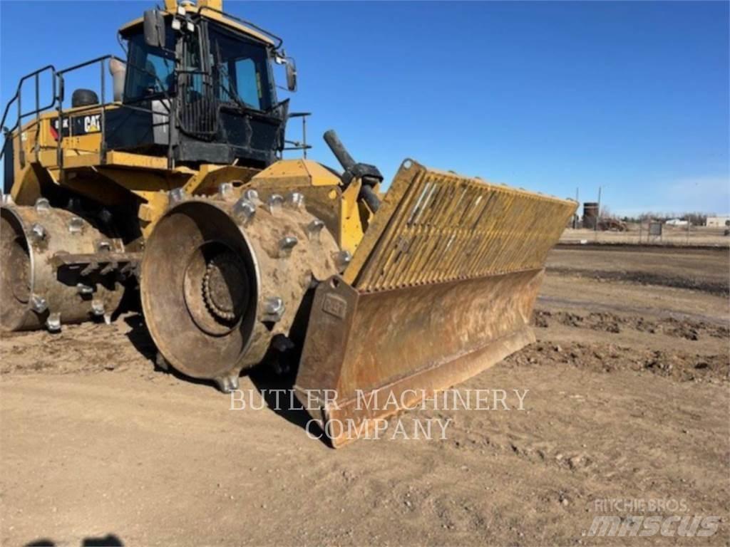 CAT 826K Soil compactors