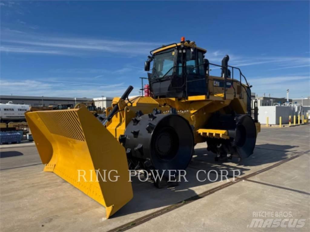 CAT 826K Soil compactors