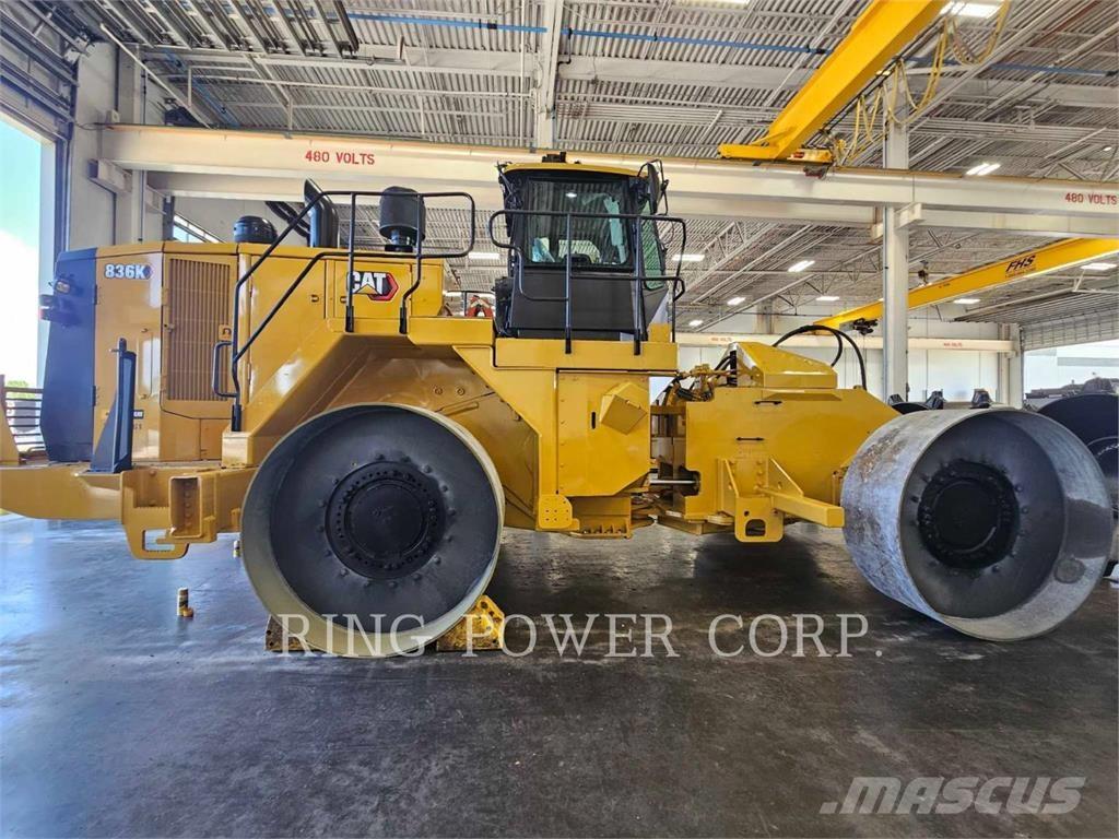 CAT 836K Soil compactors