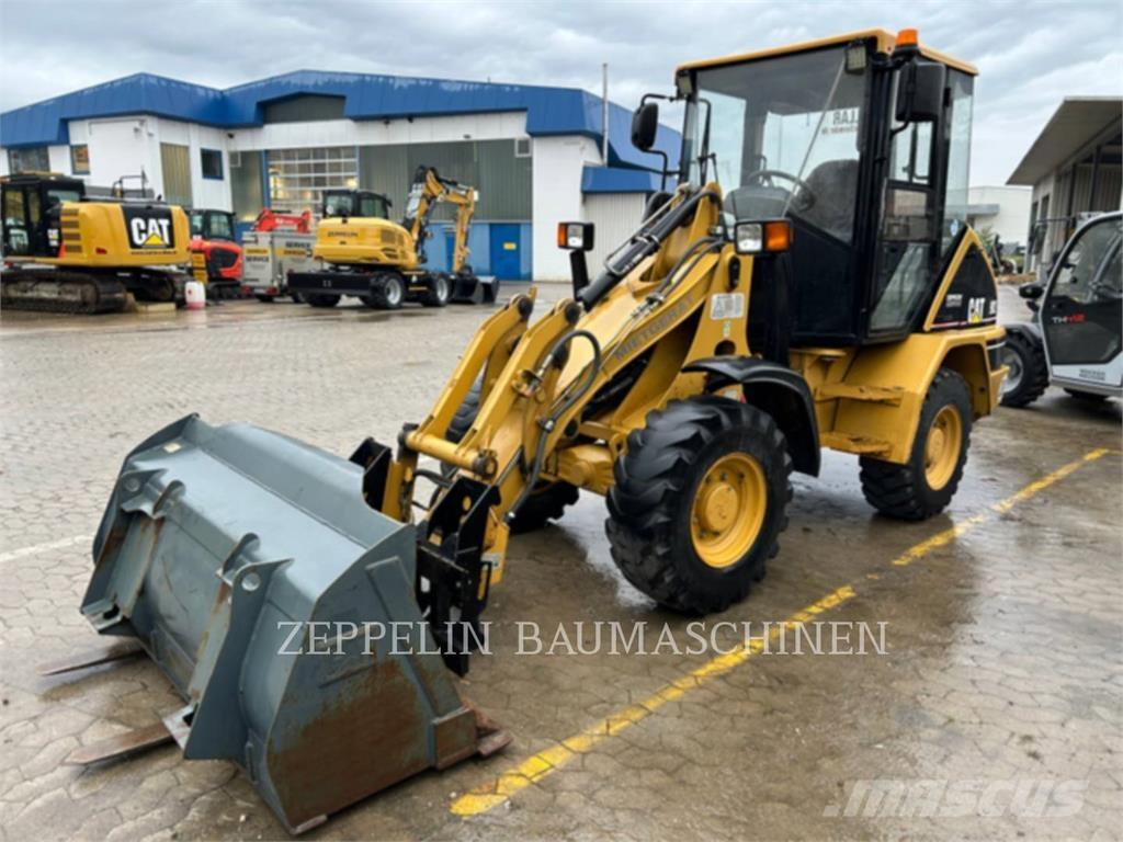 CAT 902 Wheel loaders