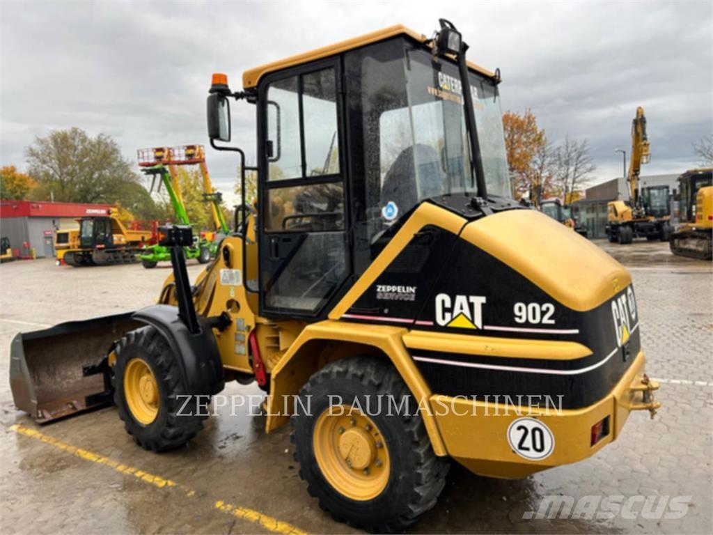 CAT 902 Wheel loaders