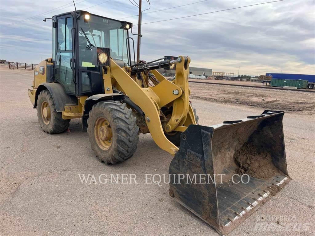 CAT 906M Wheel loaders
