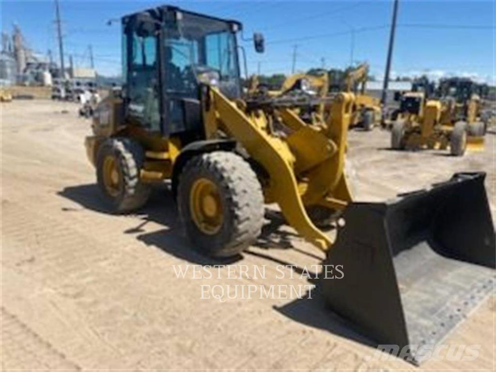 CAT 908H2 Wheel loaders