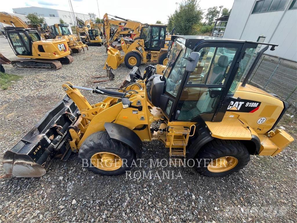 CAT 918M Wheel loaders