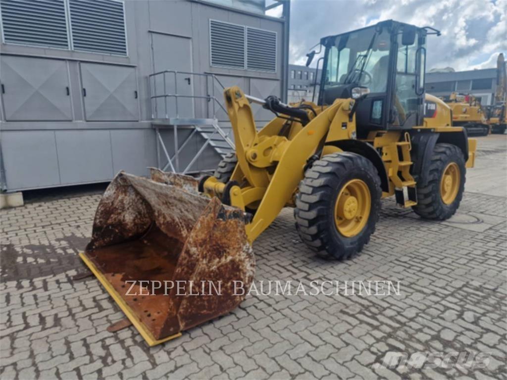 CAT 918M Wheel loaders