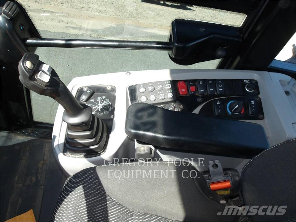 CAT 918M Wheel loaders