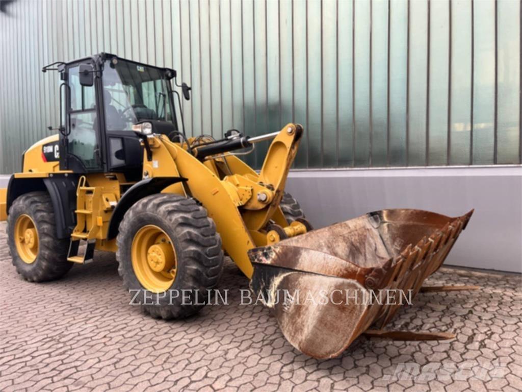 CAT 918M Wheel loaders