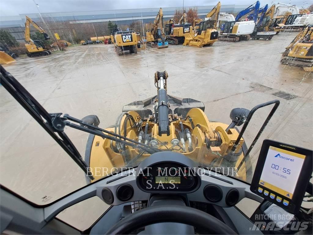 CAT 926M Wheel loaders