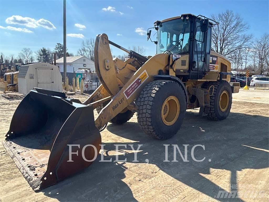 CAT 926M Wheel loaders