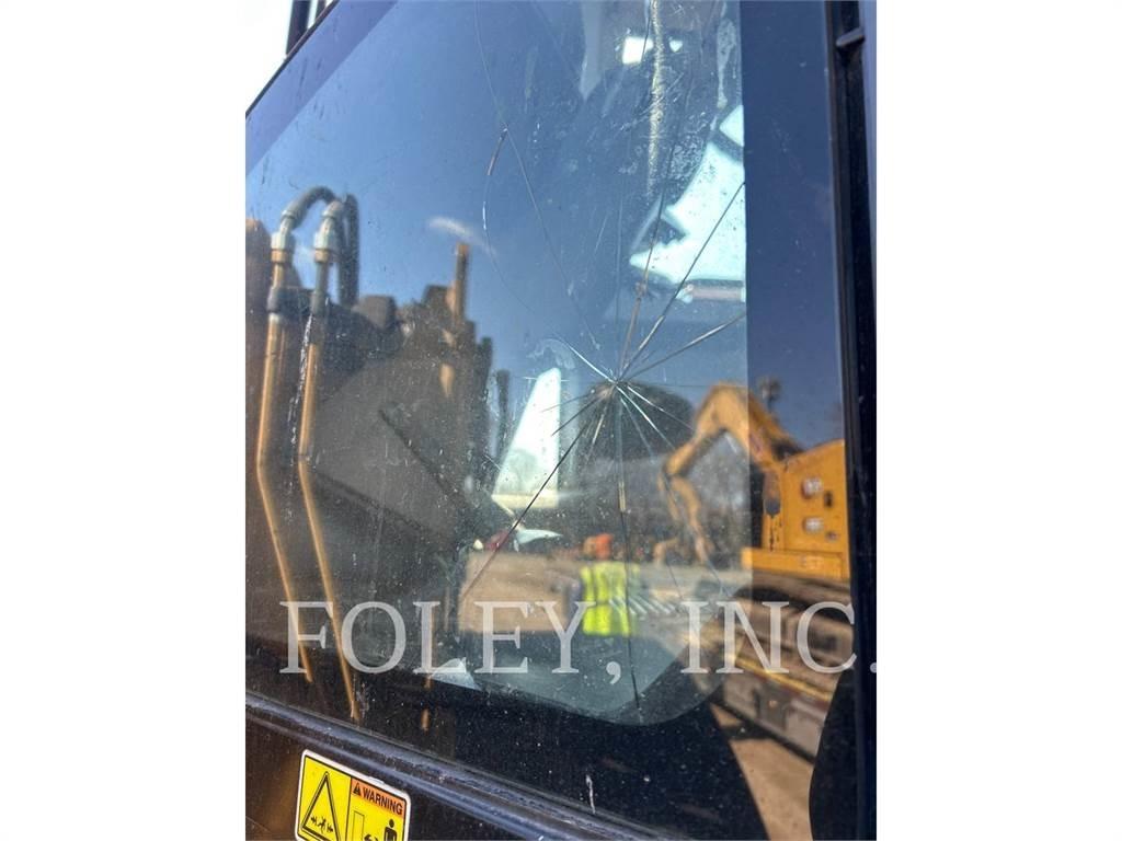 CAT 926M Wheel loaders