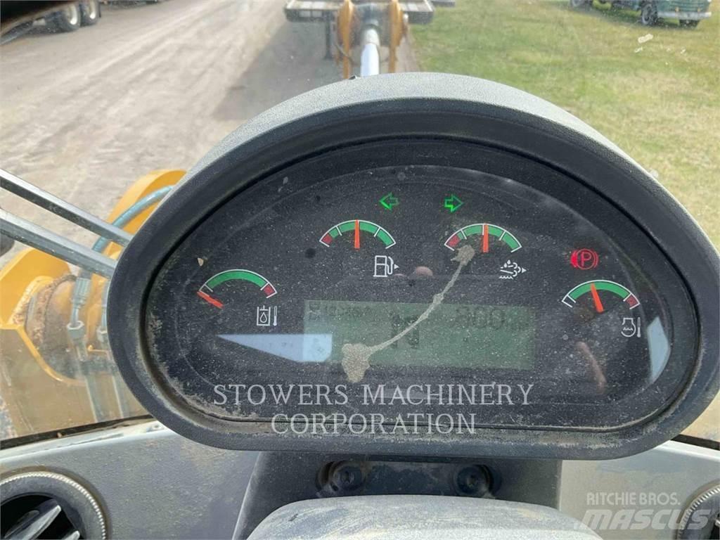 CAT 926M Wheel loaders
