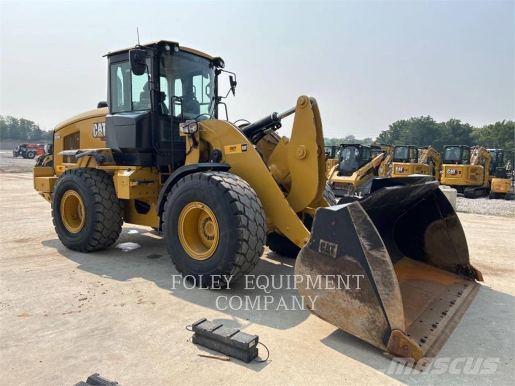 CAT 930M Wheel loaders