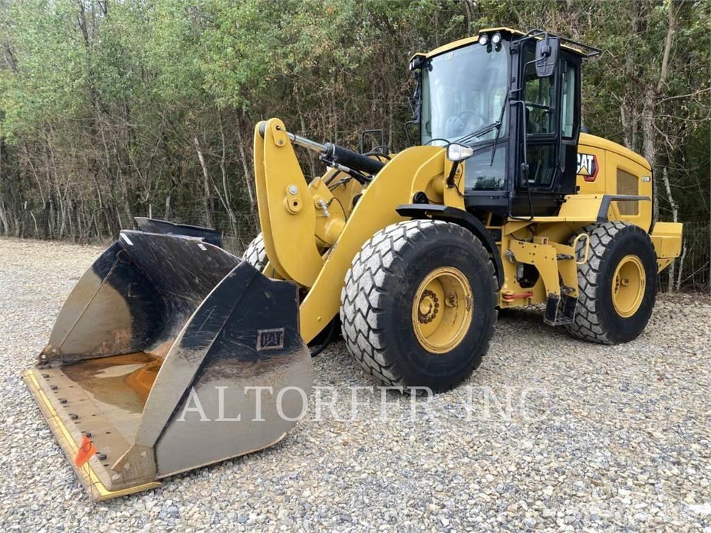 CAT 930M Crawler dozers