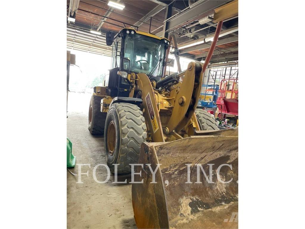 CAT 930M Wheel loaders