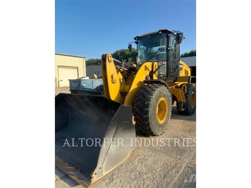 CAT 930M Wheel loaders
