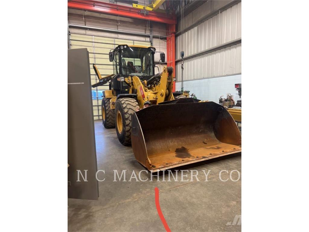 CAT 930M Wheel loaders