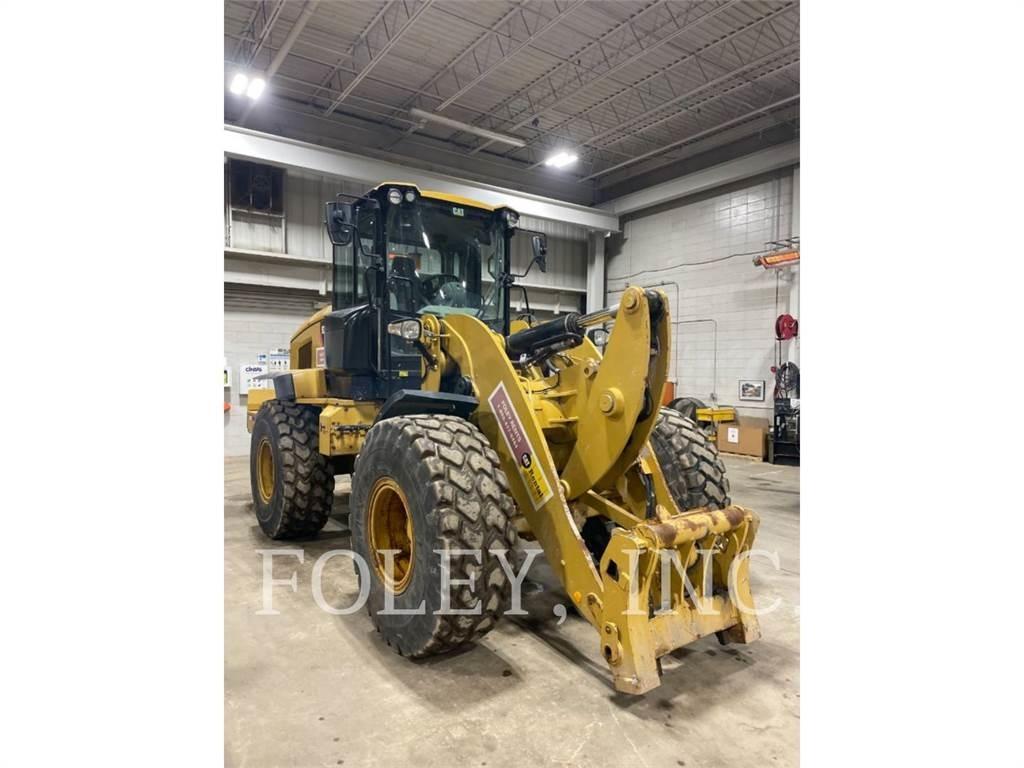 CAT 938M Wheel loaders