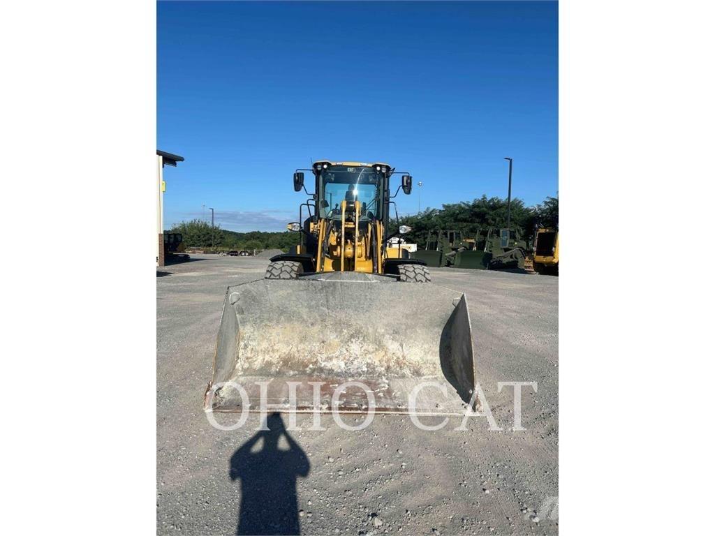 CAT 938M Wheel loaders