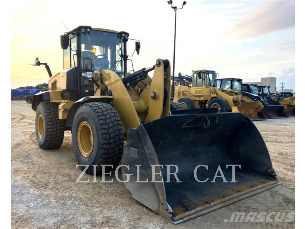CAT 938M Wheel loaders